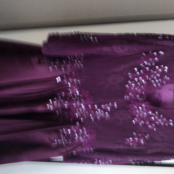 Stunning Cocktail Dress - Picture 4 of 5